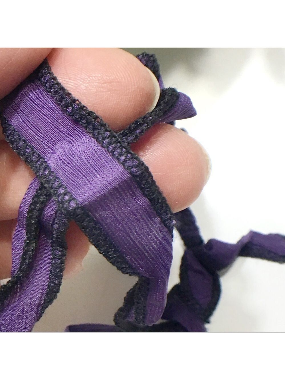 New Purple Ribbon Floral Necklace - Picture 4 of 7
